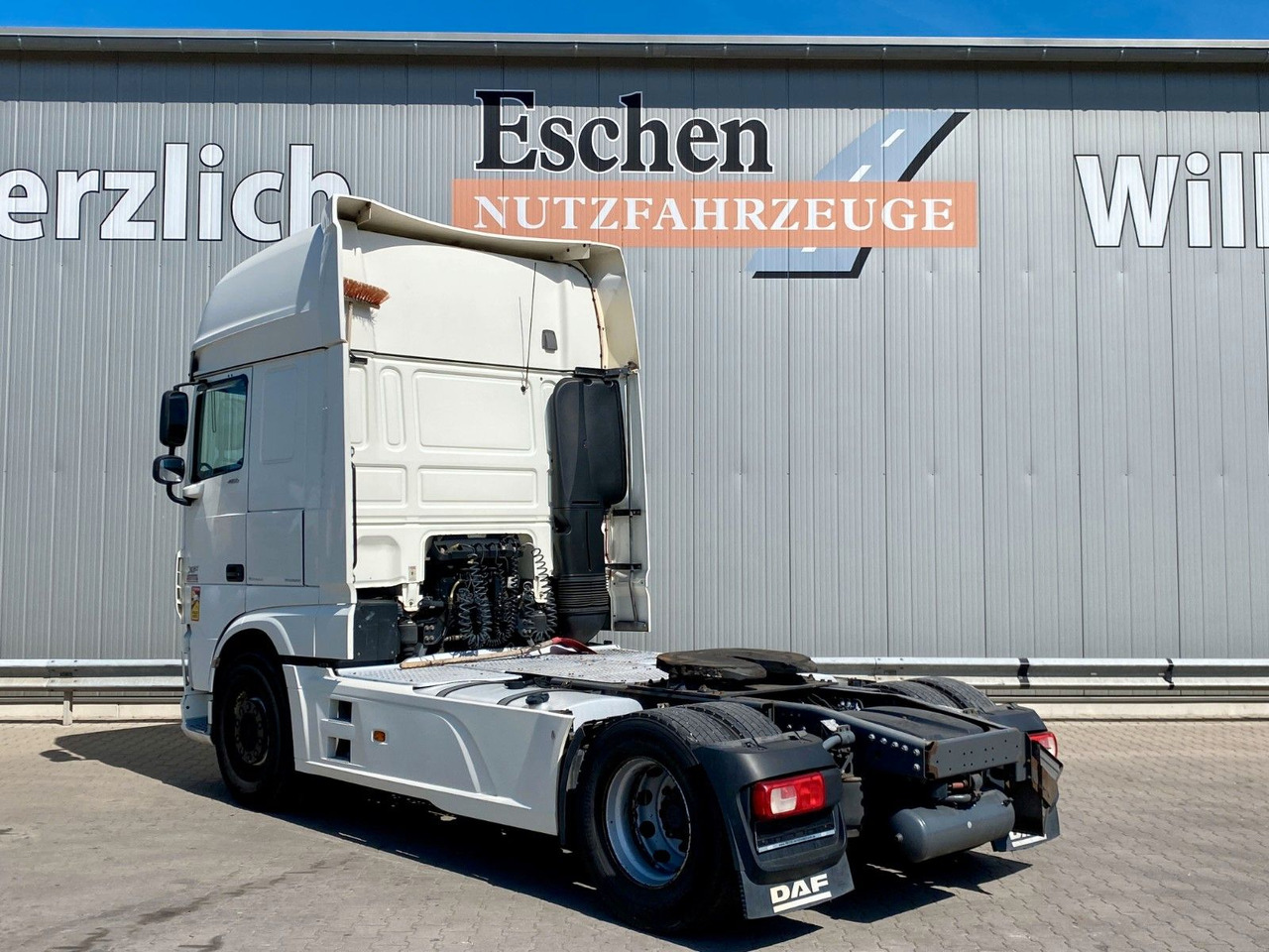 Dragbil DAF XF 460 Super Space Cab | Klima*Vollspoiler