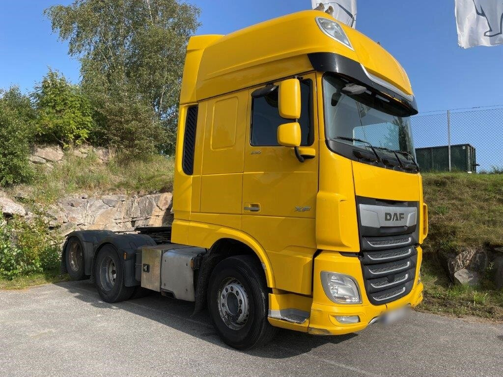 Leasa DAF XF 530 FTS 6x2 XF 530 FTS 6x2, Intarder, SuperSpace, Zwillingsbereifte Liftachse DAF XF 530 FTS 6x2 XF 530 FTS 6x2, Intarder, SuperSpace, Zwillingsbereifte Liftachse: bild 1