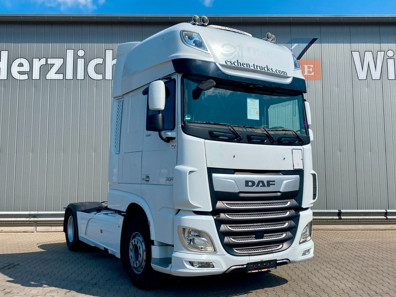 Dragbil DAF XF 530 Super Space Cab | Hydraulik*Standklima