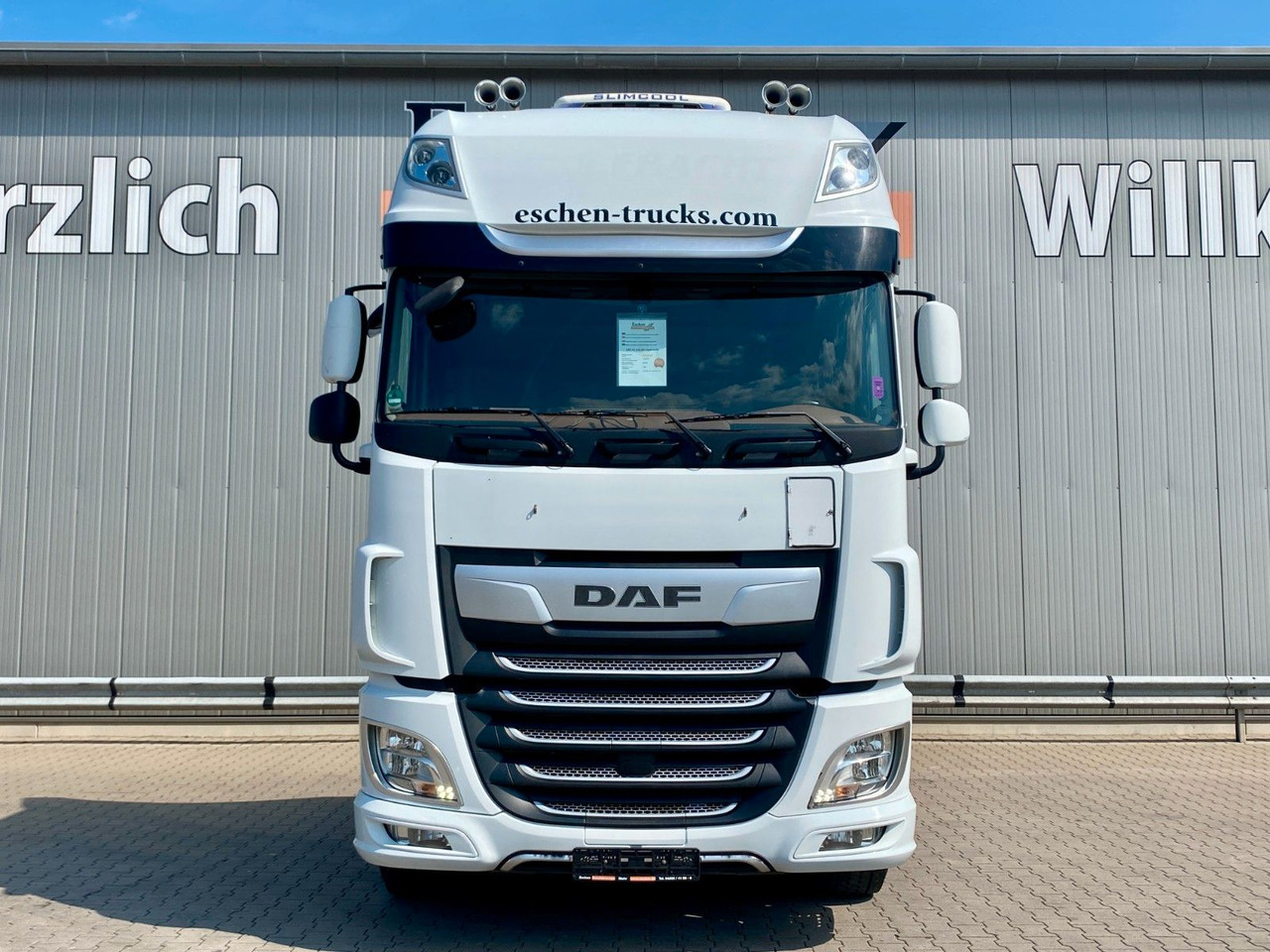 Dragbil DAF XF 530 Super Space Cab | Hydraulik*Standklima