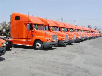 FREIGHTLINER Century - Dragbil