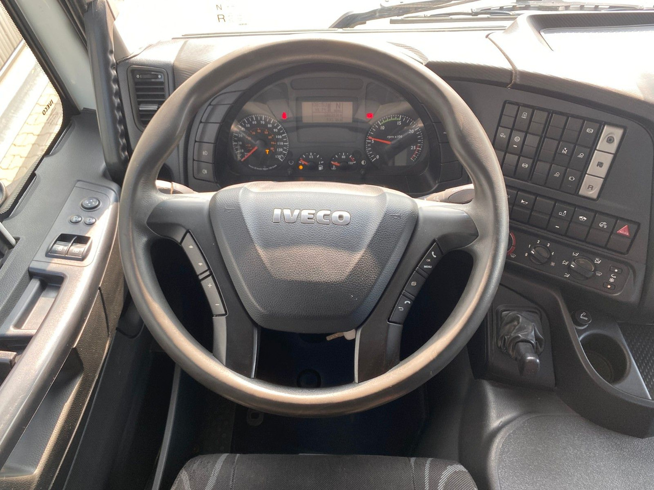 Dragbil Iveco AT 400/450 4x4 | Trakker*Retarder*Hydraulik*ALU