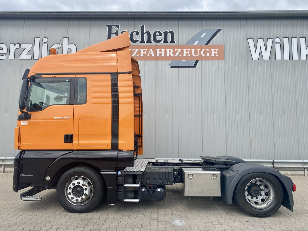 Dragbil MAN TGX 18.440 4x2 LLS-U Lowliner