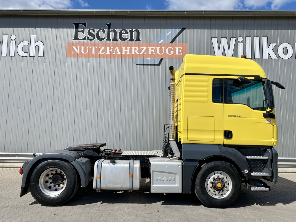 Dragbil MAN TGX 18.440 4x4 H BLS