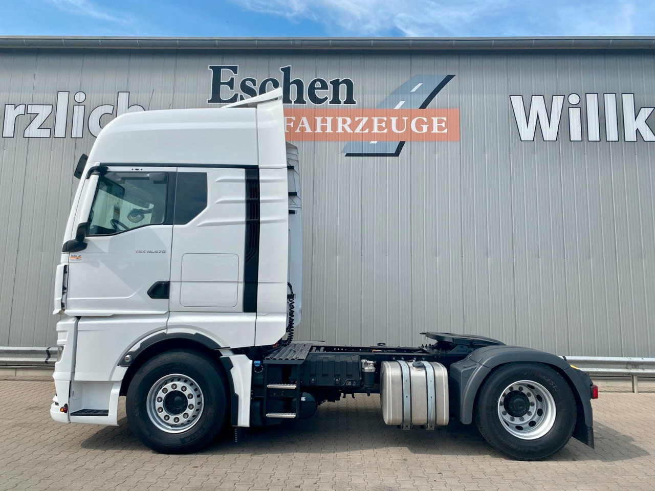 Dragbil MAN TGX 18.470 TG3| GX*XXL*2Tanks*Retarder*HU05/2026