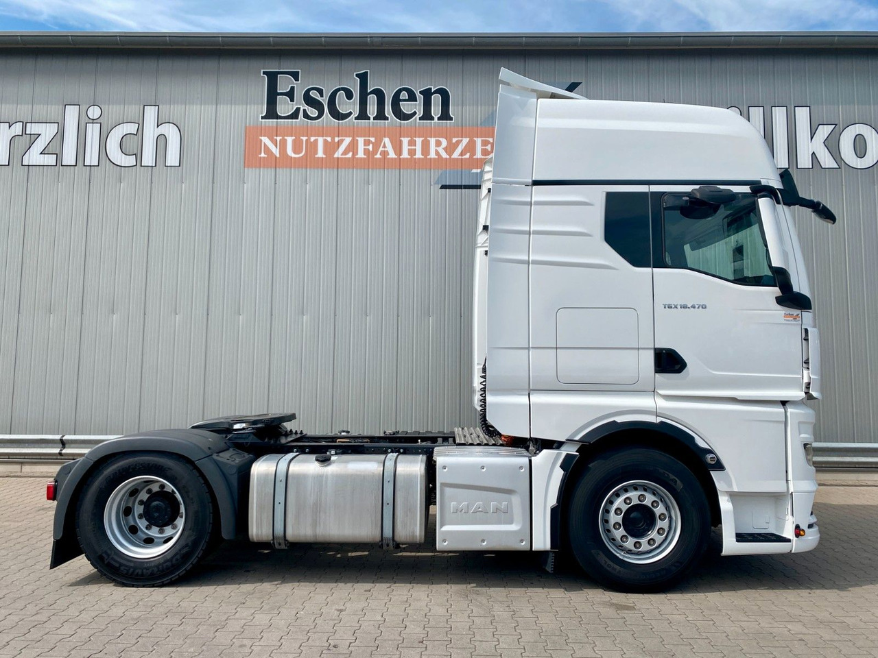 Dragbil MAN TGX 18.470 TG3| GX*XXL*2Tanks*Retarder*HU05/2026