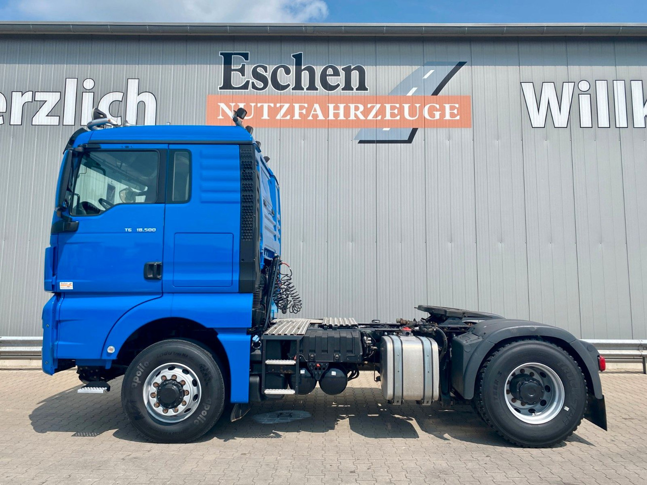 Dragbil MAN TGX 18.500 4x4 HYDRO| 2x Hydraulik*Retarder*Navi