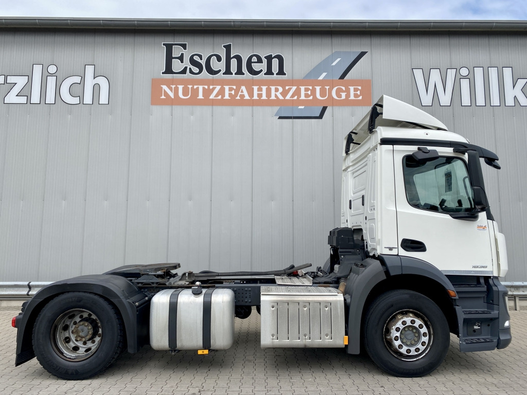 Dragbil Mercedes-Benz 1836 LS 4x2 Antos