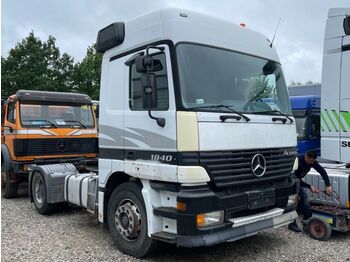 Dragbil Mercedes-Benz 1840 Mega Blatt Luft EPS 3 pedal
