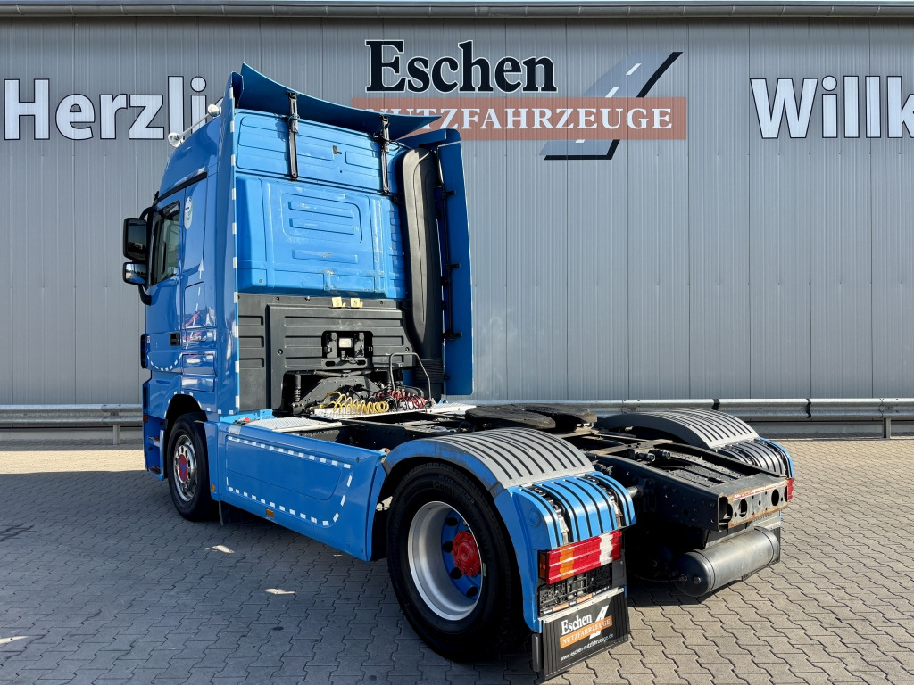 Dragbil Mercedes-Benz 1844 LS
