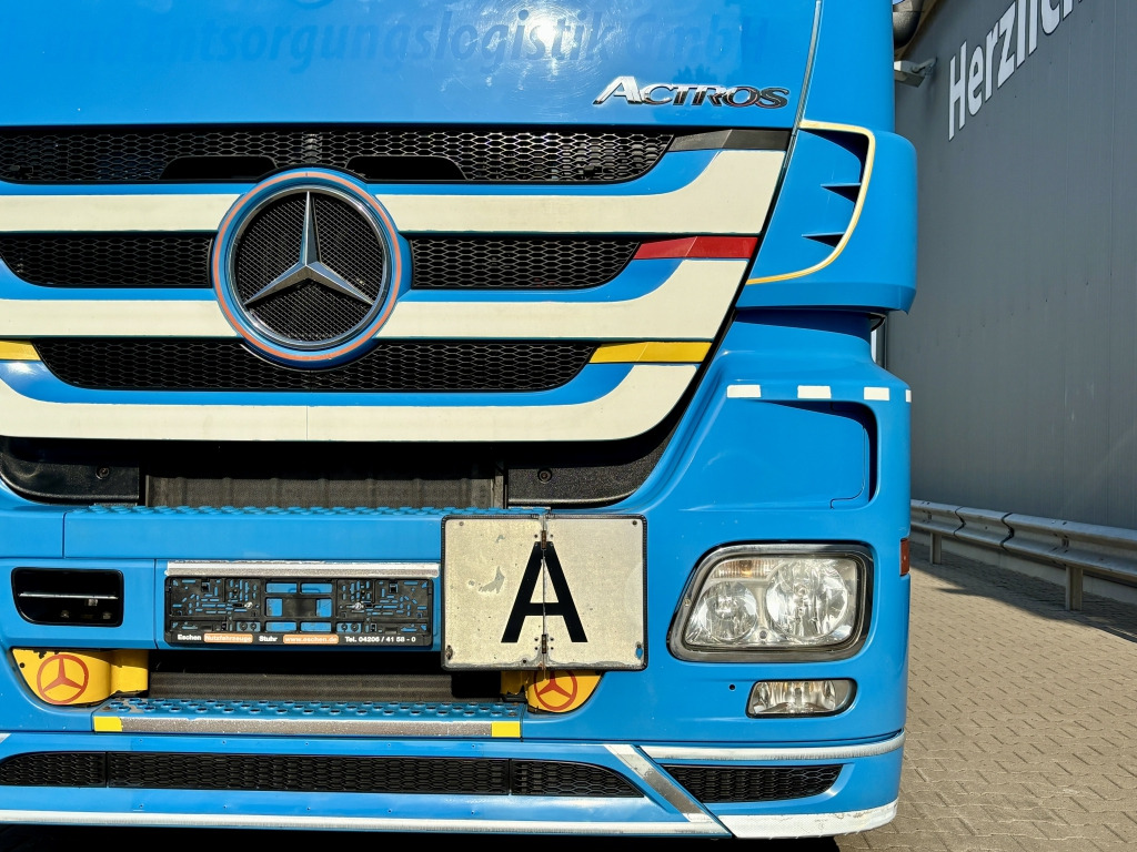 Dragbil Mercedes-Benz 1844 LS