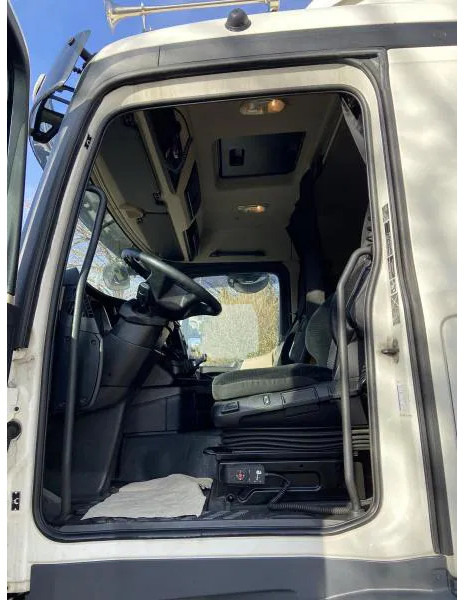 Dragbil Mercedes-Benz Actros 1840 LS Standard Euro 6