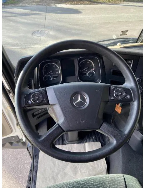 Dragbil Mercedes-Benz Actros 1840 LS Standard Euro 6
