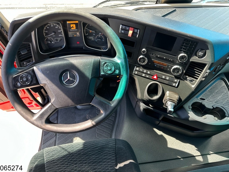 Dragbil Mercedes-Benz Actros 1843 EURO 6, ADR 11 08 2024, PTO: bild 9