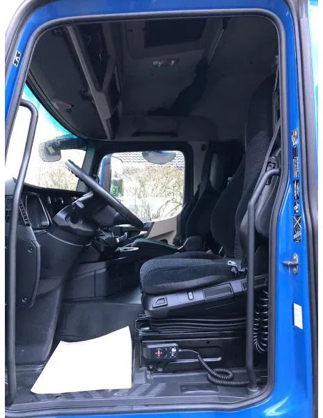 Dragbil Mercedes-Benz Actros 1845 LS LOW MEGA Streamspace Intarder