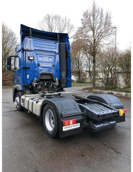 Dragbil Mercedes-Benz Actros 1845 LS LOW MEGA Streamspace Intarder