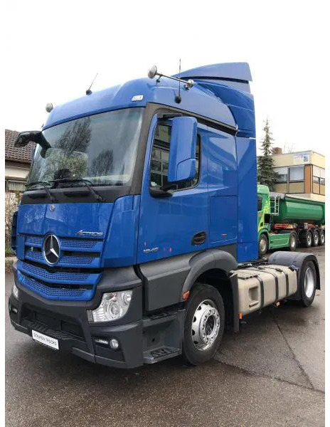 Dragbil Mercedes-Benz Actros 1845 LS LOW MEGA Streamspace Intarder