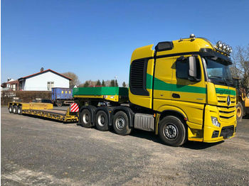 Dragbil Mercedes-Benz Actros 4163 8x4 Eur6 Schwerlast 150 Ton Retarder