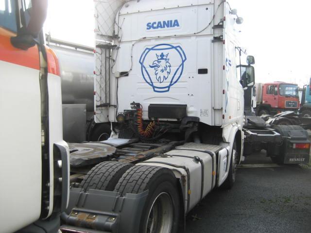 Dragbil Scania L 124L420: bild 3