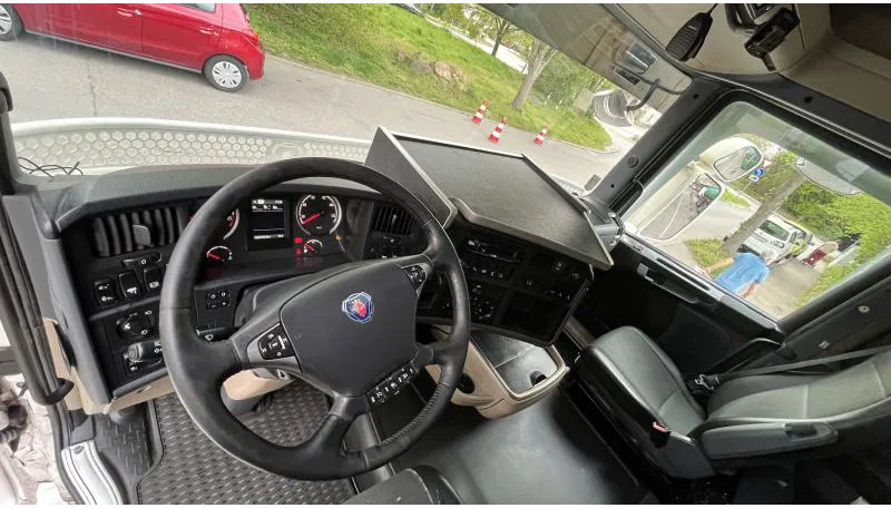 Dragbil Scania R520 V8 Topline Standard Intarder E6