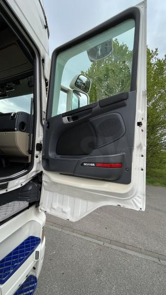 Dragbil Scania R 520 V8 Topline Standard Intarder E6
