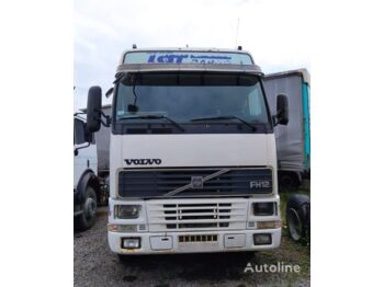 Dragbil VOLVO FH12