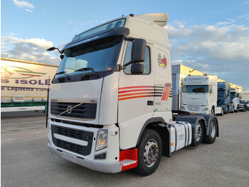 Dragbil Volvo FH460 6x2 Globetrotter Euro5 (T944)