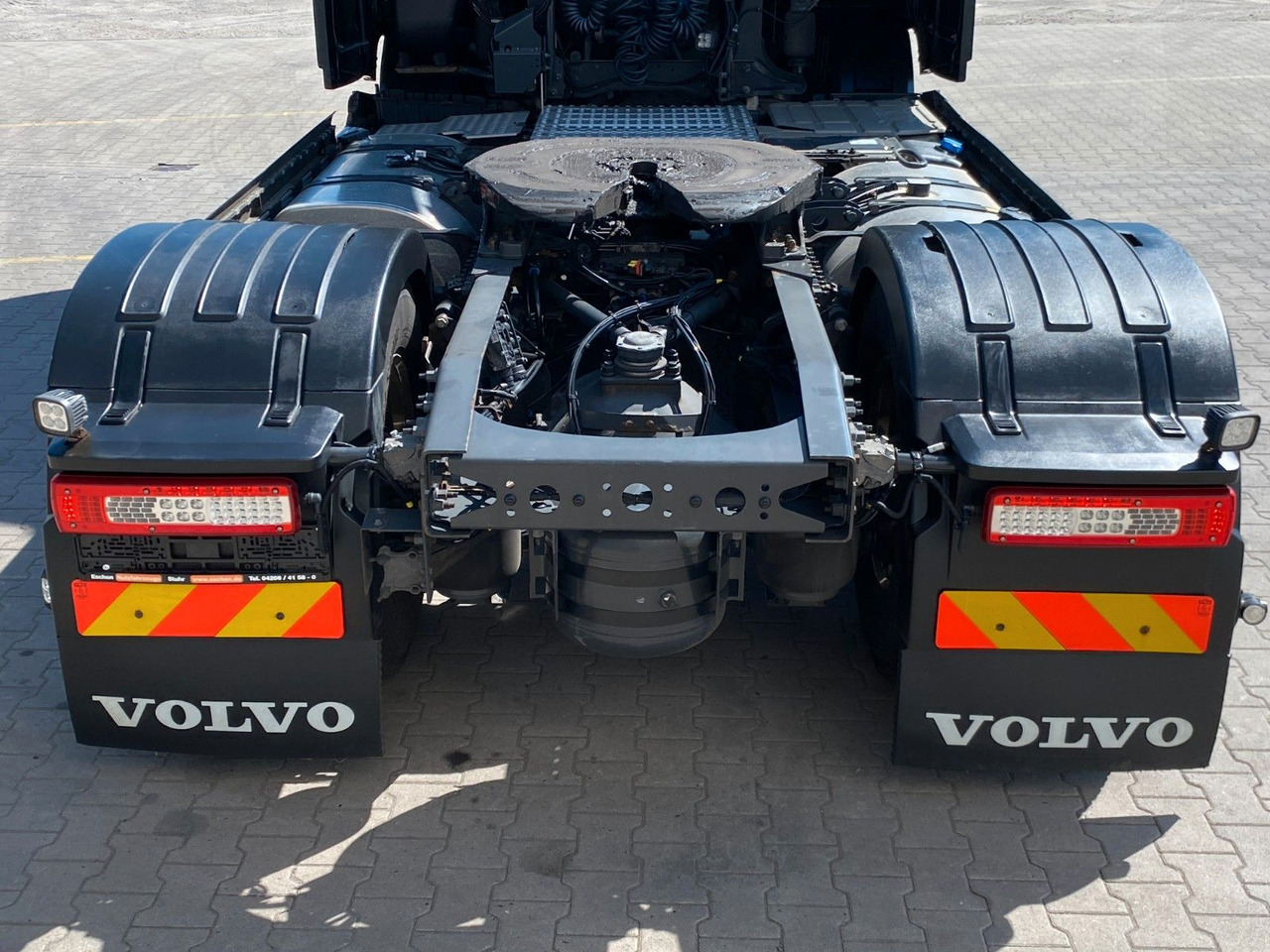 Dragbil Volvo FH 500 Globetrotter| I-Park-Cool*2x Tank*Spoiler