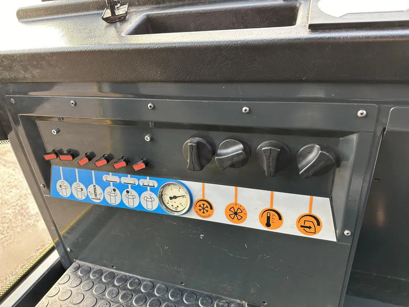 Industriell sopmaskin Diversen MFH 2500 Kehrmaschine Klima 3 Besen AEBI MATEC MFH 2500 Kehrmaschine Klima 3 Besen