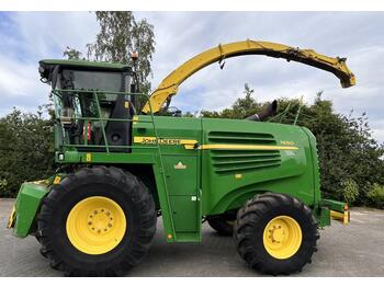 Exakthack John Deere 7450 + Kemper 360 maisbek