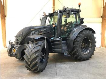 Jordbrukstraktor Valtra T214 Direct
