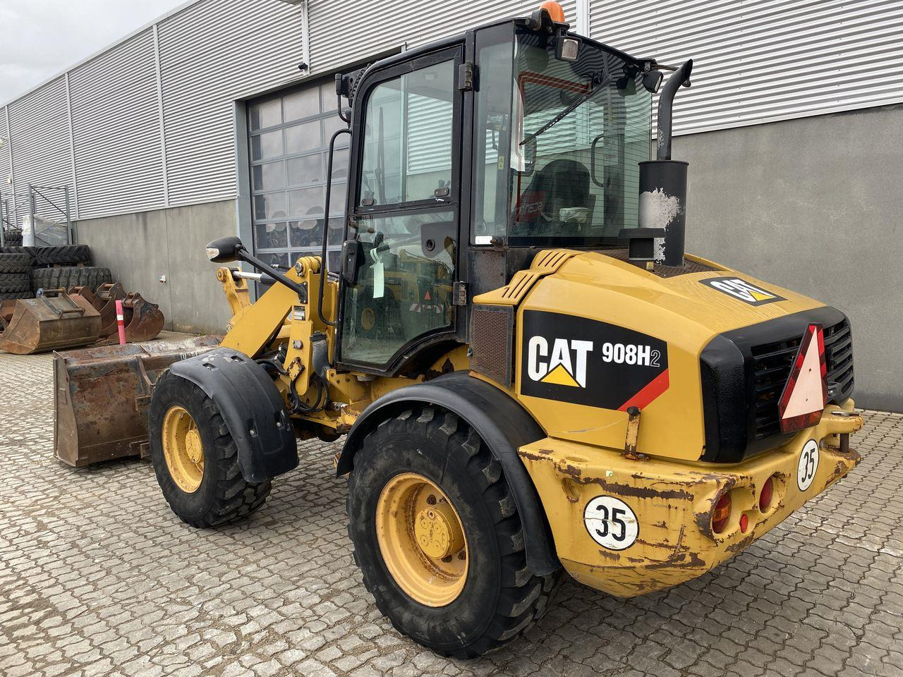 Minilastare Caterpillar 908 H2