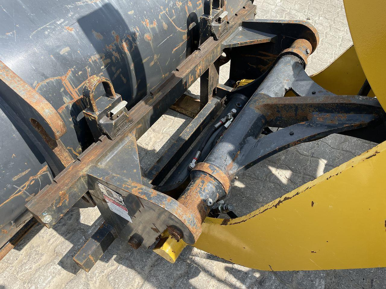 Minilastare Komatsu WA70M-8EO