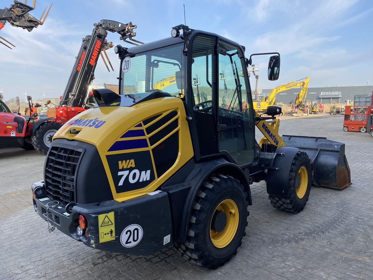 Minilastare Komatsu WA70M-8EO