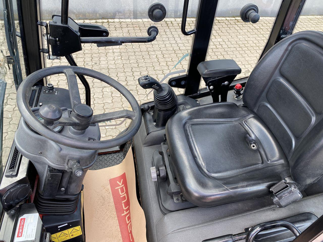 Minilastare Manitou MLA 5-50H-Z CAB