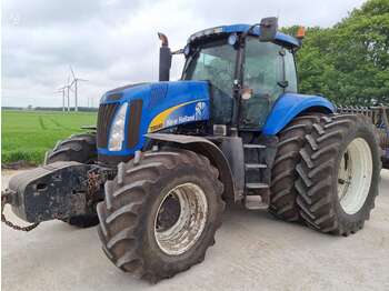 Traktor New Holland T8040: bild 1