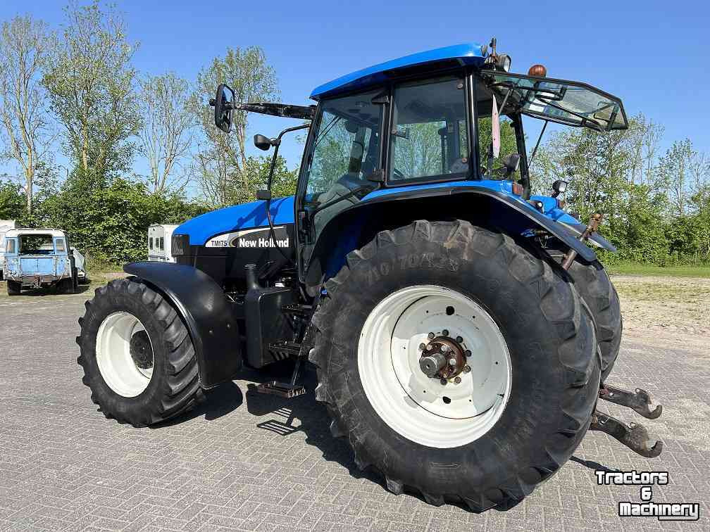 Traktor New Holland TM 175: bild 2