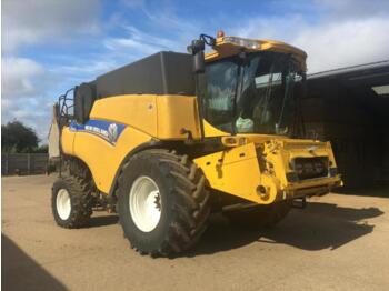 Skördetröska New Holland CR9080