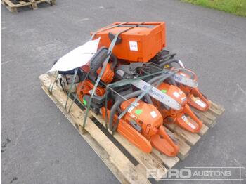 Trädgårdsmaskin Assorted Husqvarna Chain Saws