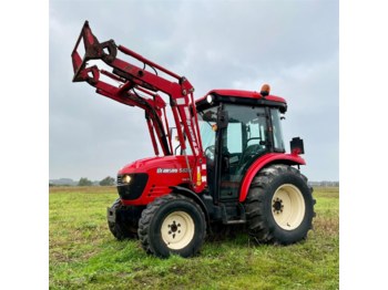 Traktor Branson 5820 C