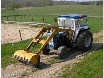 Ford 660 - Traktor