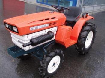 Kubota B1400 DT - 4X4 - Traktor