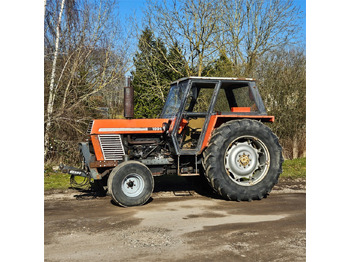 Ursus C-385 - Traktor