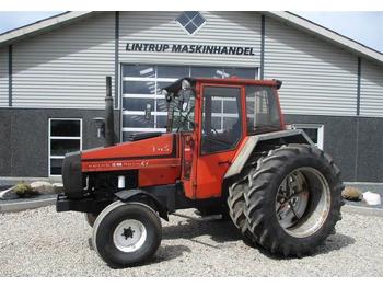 Traktor Valmet 705 Med Tvillinghjul: bild 1