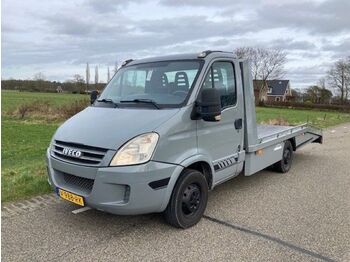 Biltransportbil lastbil Iveco Daily 35S10 autotransporter