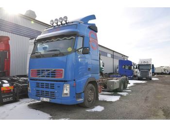Chassi lastbil VOLVO FH480