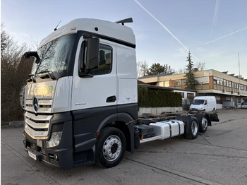 Containerbil/ Växelflak lastbil Mercedes Actros 2542 LL 6x2 Jumbo Lenkachse Intarder E6