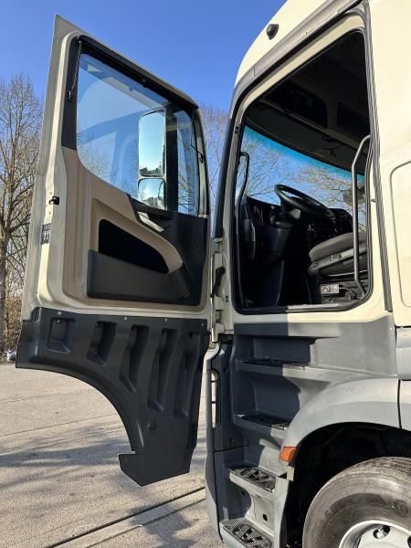 Containerbil/ Växelflak lastbil Mercedes Actros 2542 LL BDF Standard 6x2 LBW