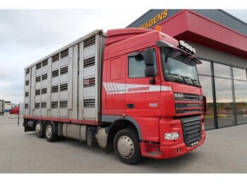 Djurtransport lastbil DAF XF 105-460