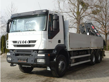 Flakbil Iveco TRAKKER 360 6x4 EURO5 Pritsche mit Kran Hiab